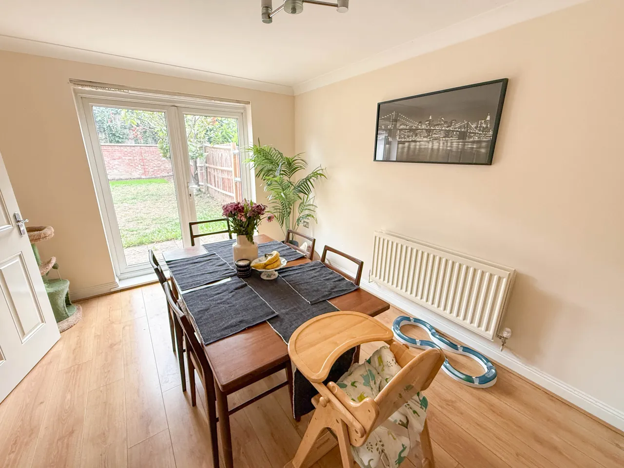 Wellsfield, Bushey, WD23, photo 6