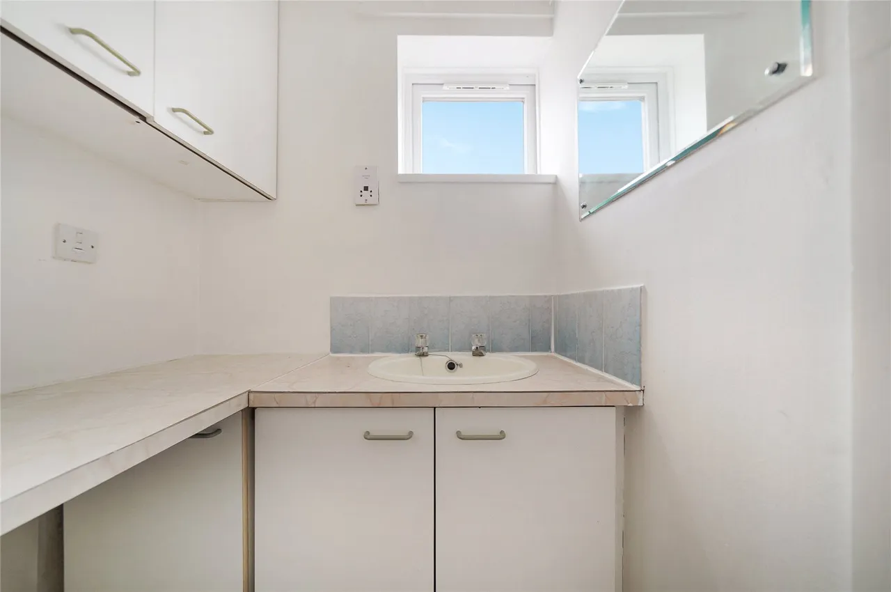 Beardsley Way, London, W3, photo 12