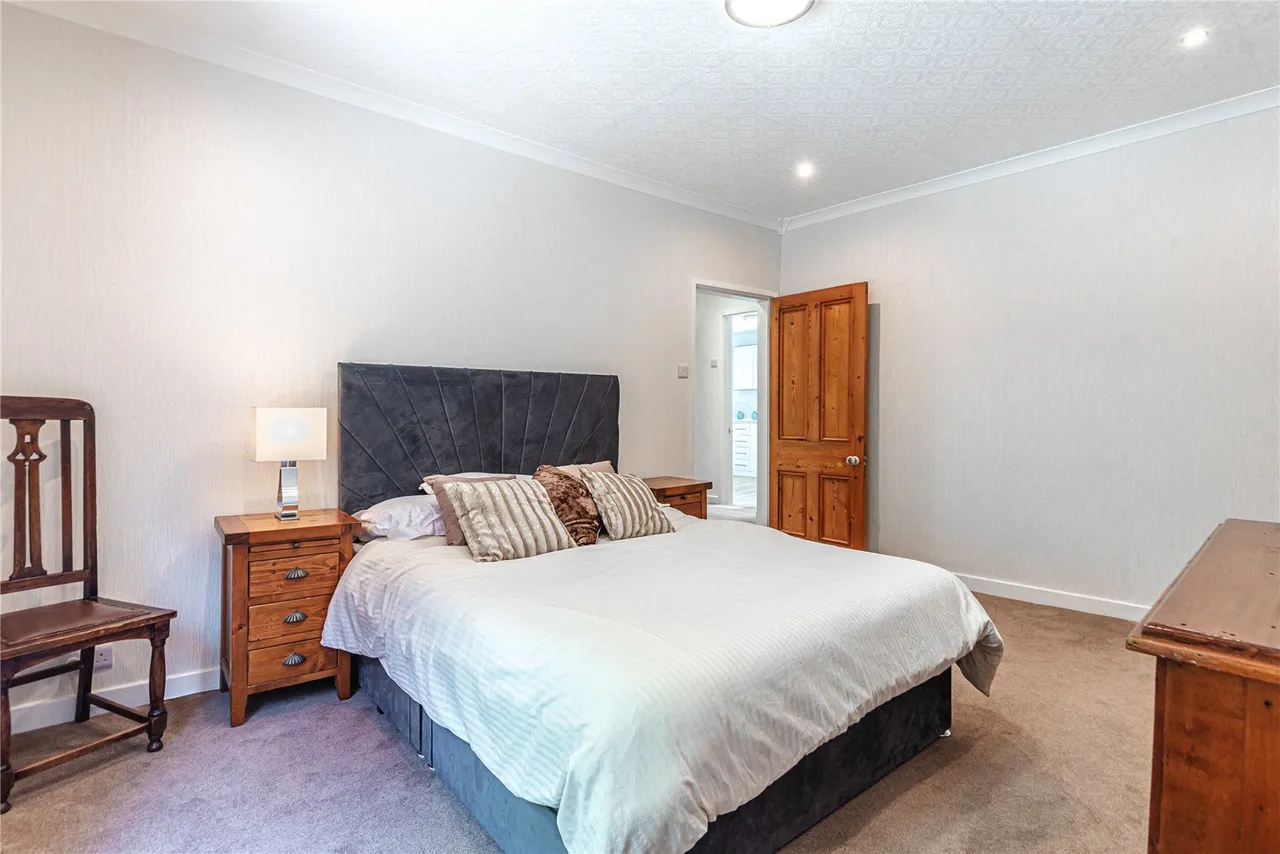Llangurig Road, Llanidloes, Powys, SY18 6ES, photo 15