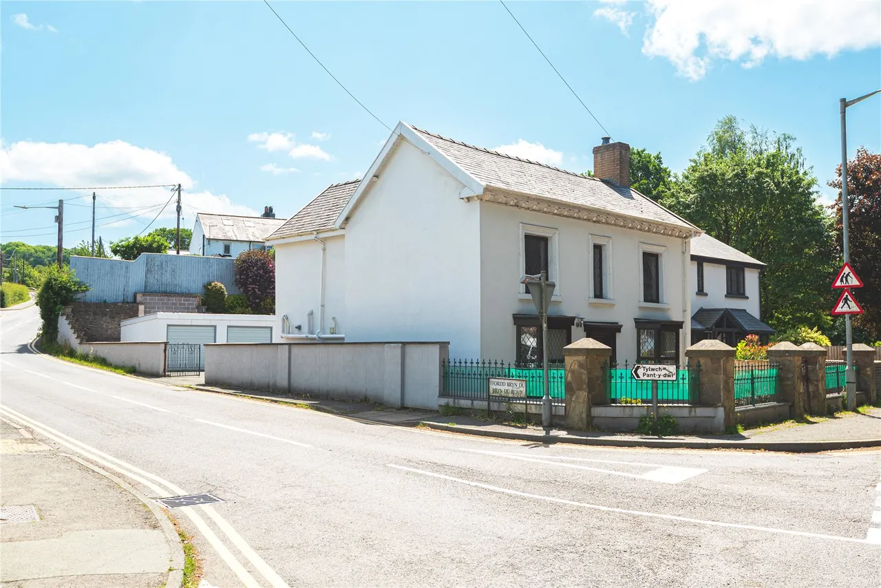 Llangurig Road, Llanidloes, Powys, SY18 6ES, photo 29