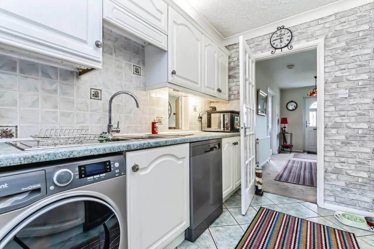 Green Lane, Crawley, RH10, photo 10