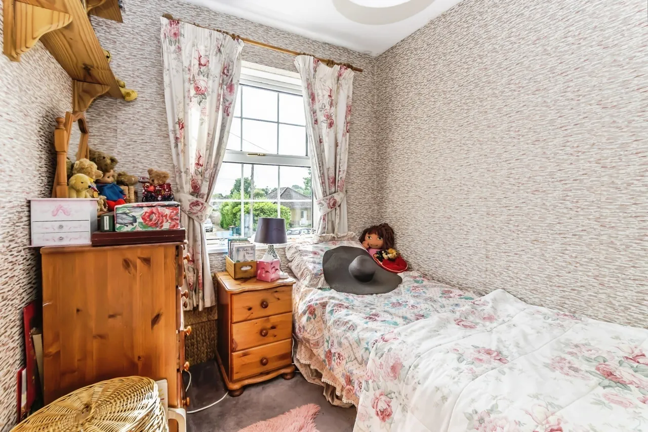 Green Lane, Crawley, RH10, photo 15