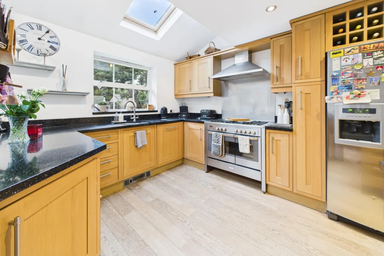 Hadland Close, Bovingdon Hemel Hempstead, HP3, photo 2