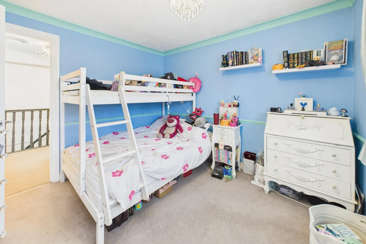 Hadland Close, Bovingdon Hemel Hempstead, HP3, photo 10