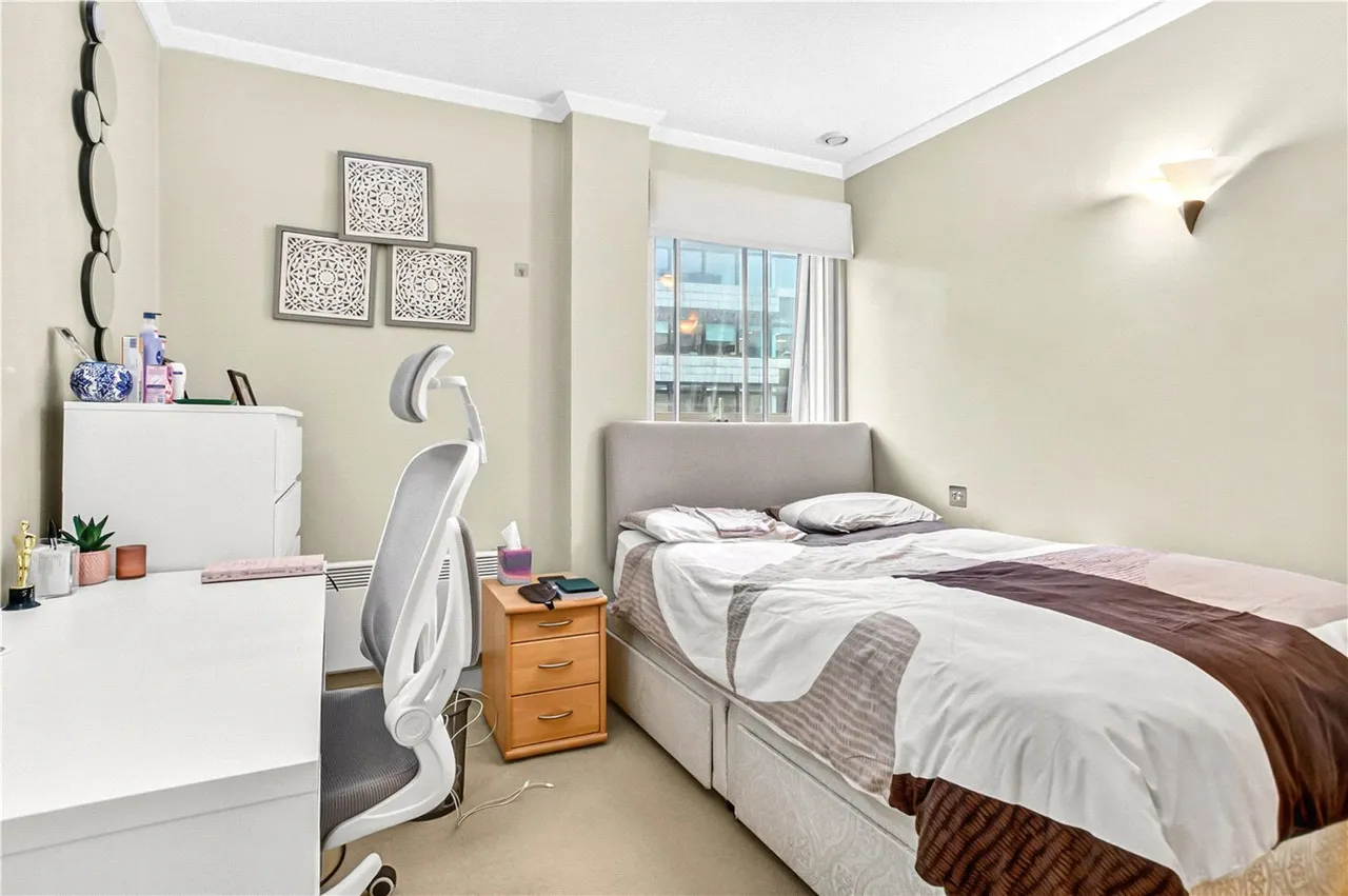 High Holborn, London, WC1V, photo 9