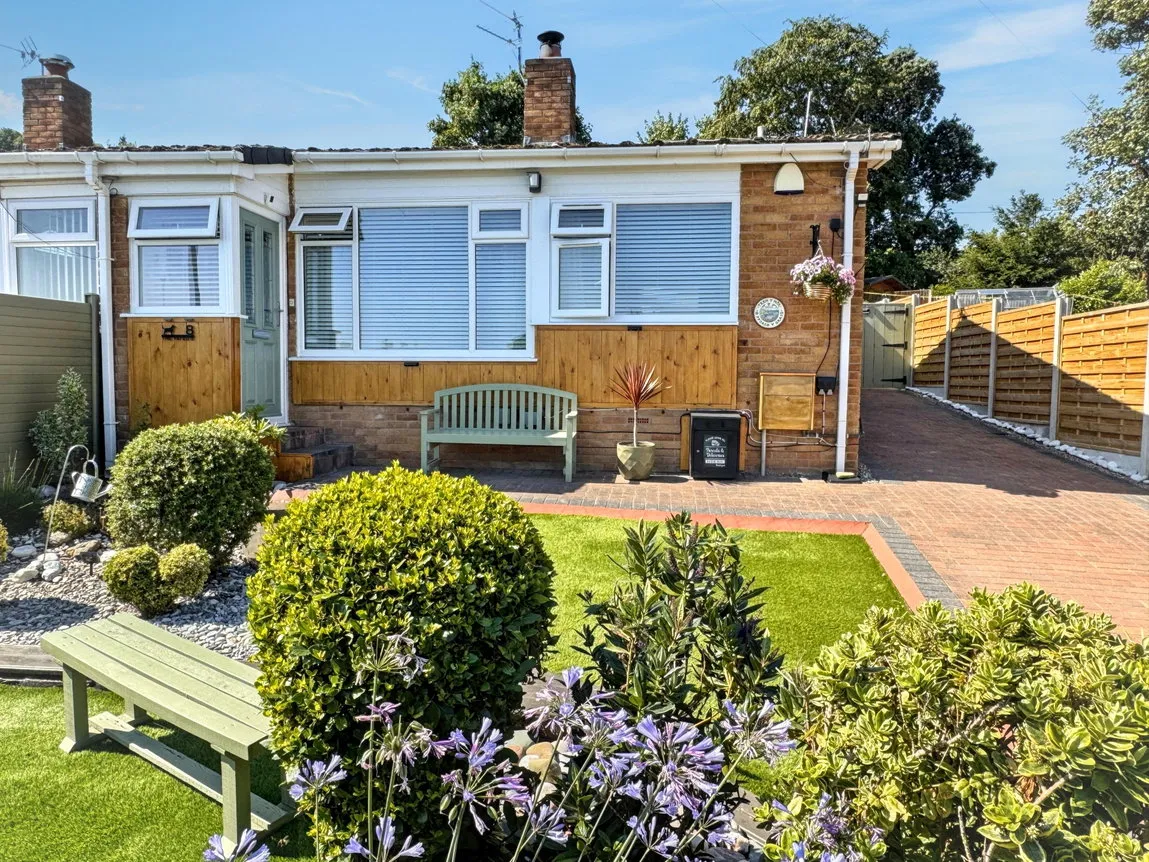 2 bed house for sale — Ffordd Y Graig, Llanddulas, Conwy, LL22 8LY