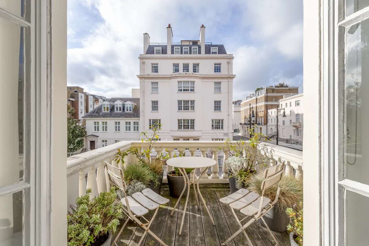 Eaton Place, Belgravia, London, photo 2