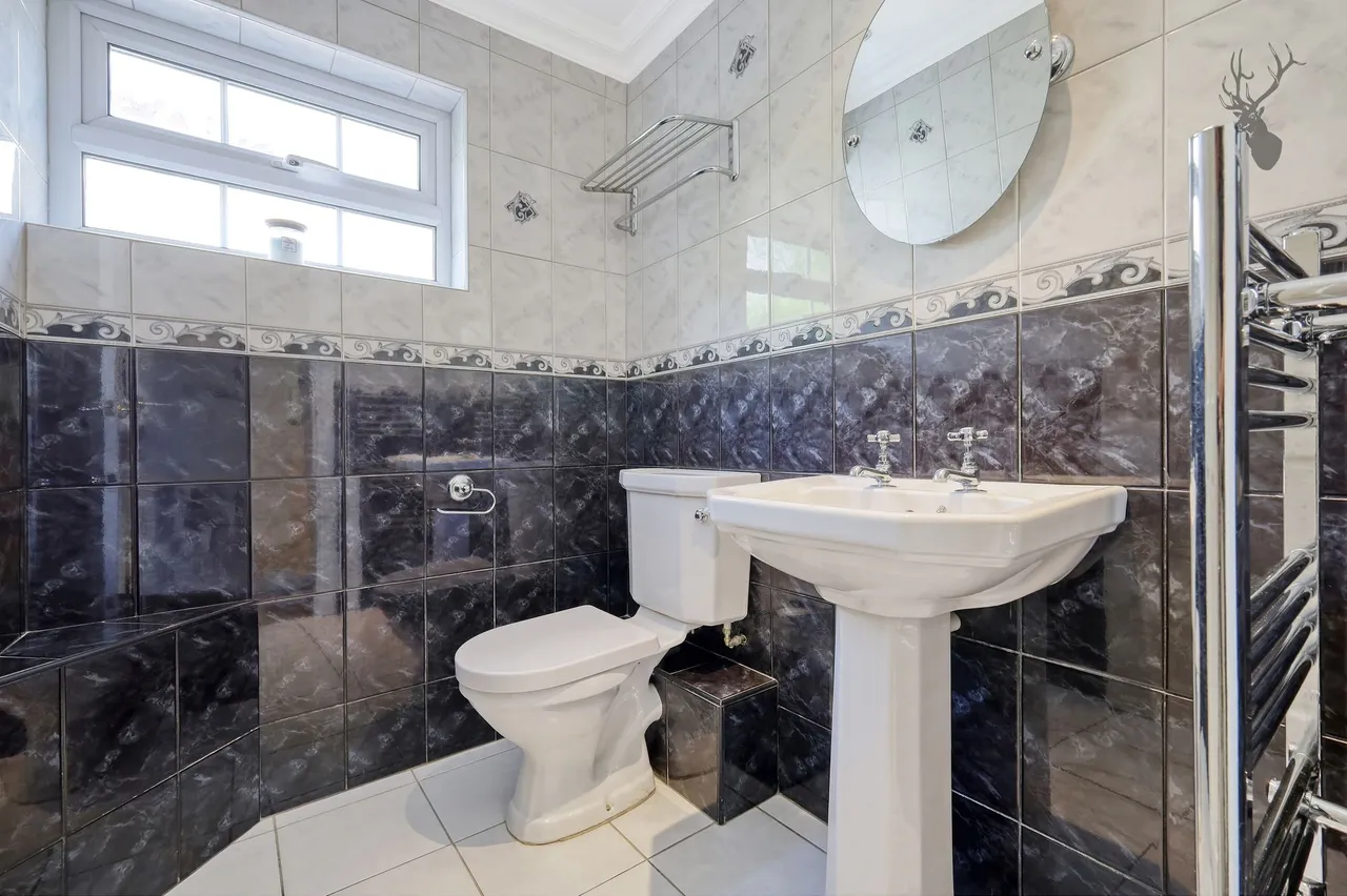 Loughton Lane, Theydon Bois, CM16, photo 34