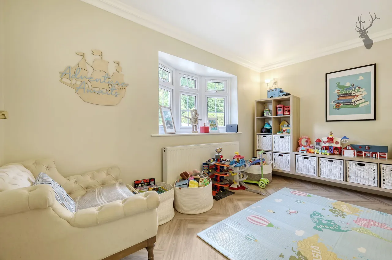 Loughton Lane, Theydon Bois, CM16, photo 20