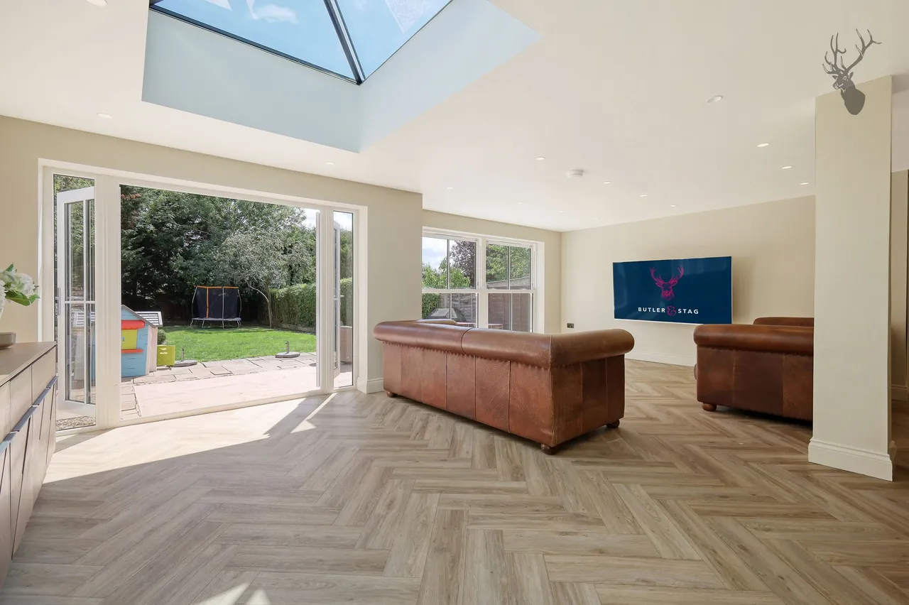 Loughton Lane, Theydon Bois, CM16, photo 9