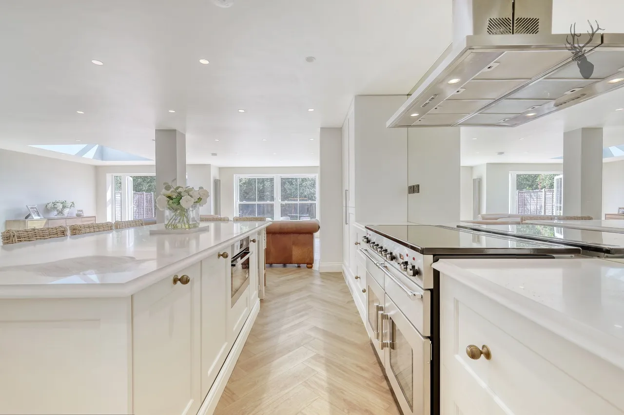 Loughton Lane, Theydon Bois, CM16, photo 6