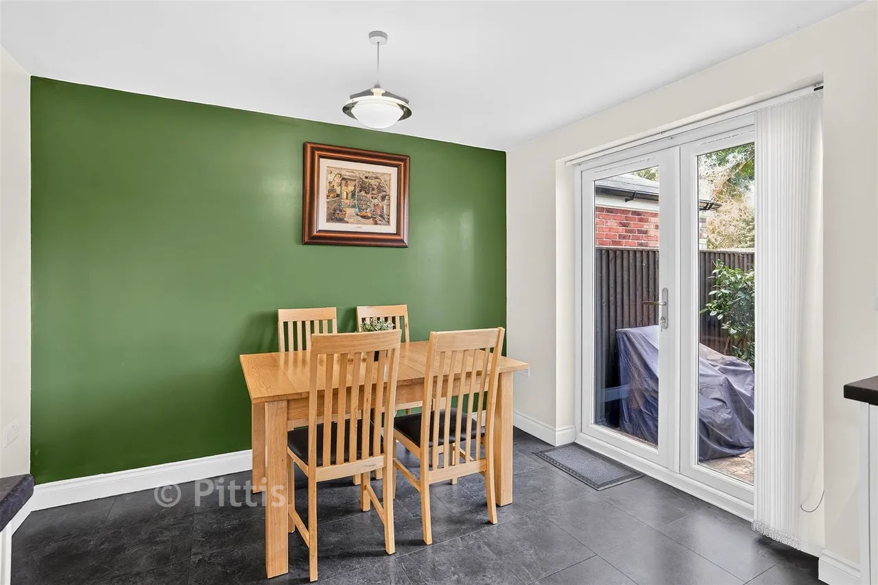 Newbridge Close, Shanklin, PO37, photo 3
