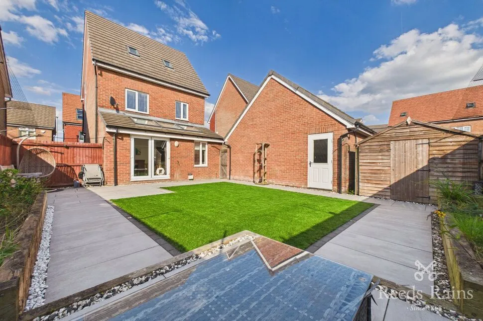 Shuttle Road, Bamber Bridge, PR5, photo 5