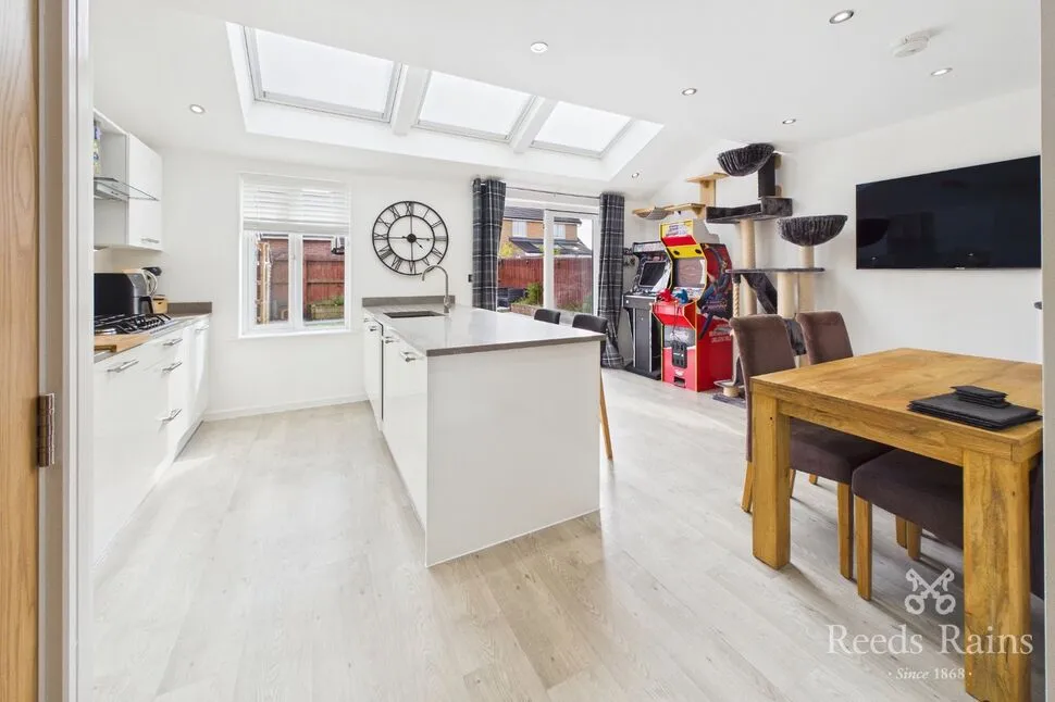 Shuttle Road, Bamber Bridge, PR5, photo 2