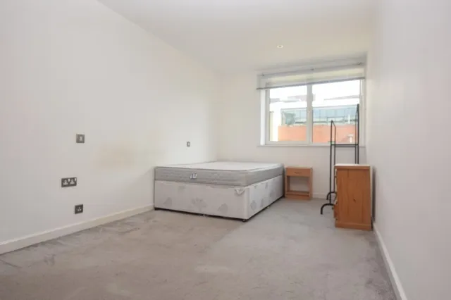 Draymans Court, 211 Ecclesall Road, Sheffield, S11 8LH, photo 6