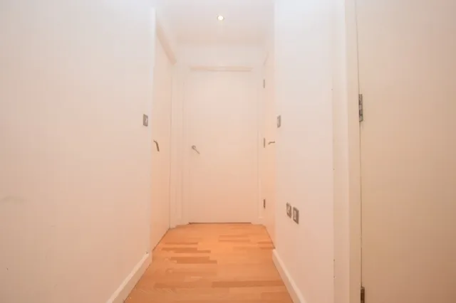 Draymans Court, 211 Ecclesall Road, Sheffield, S11 8LH, photo 11