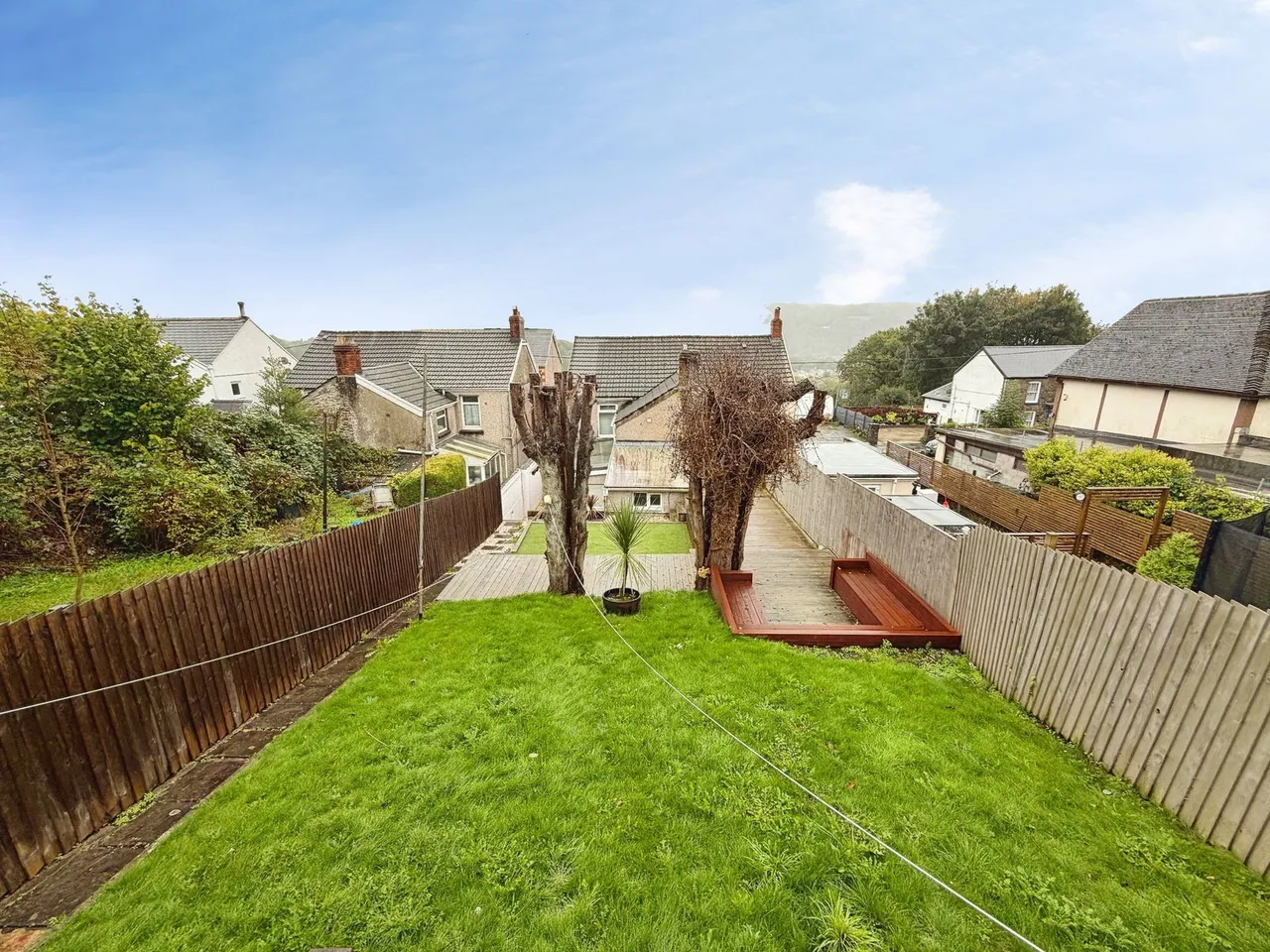 New Road, Cilfrew, SA10, photo 21
