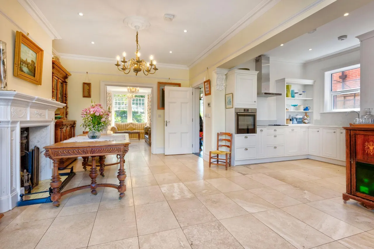 Pembroke Crescent, Hove, BN3, photo 3