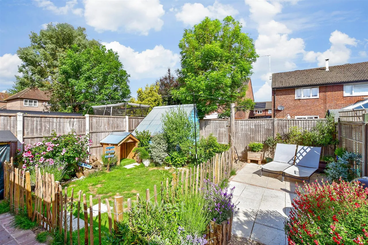 Springfield Close, Lavant, PO18, photo 12