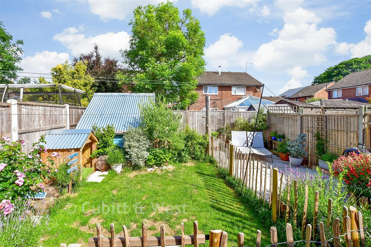Springfield Close, Lavant, PO18, photo 10