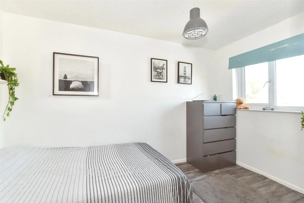 Springfield Close, Lavant, PO18, photo 5