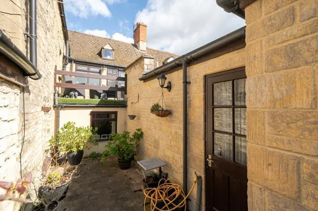 Corn Street, Witney, OX28, photo 24