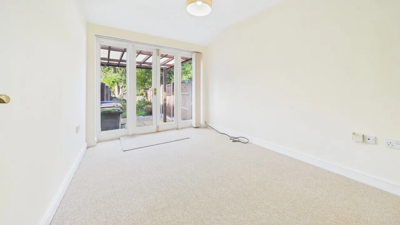 Bury St Edmunds, IP33, photo 3