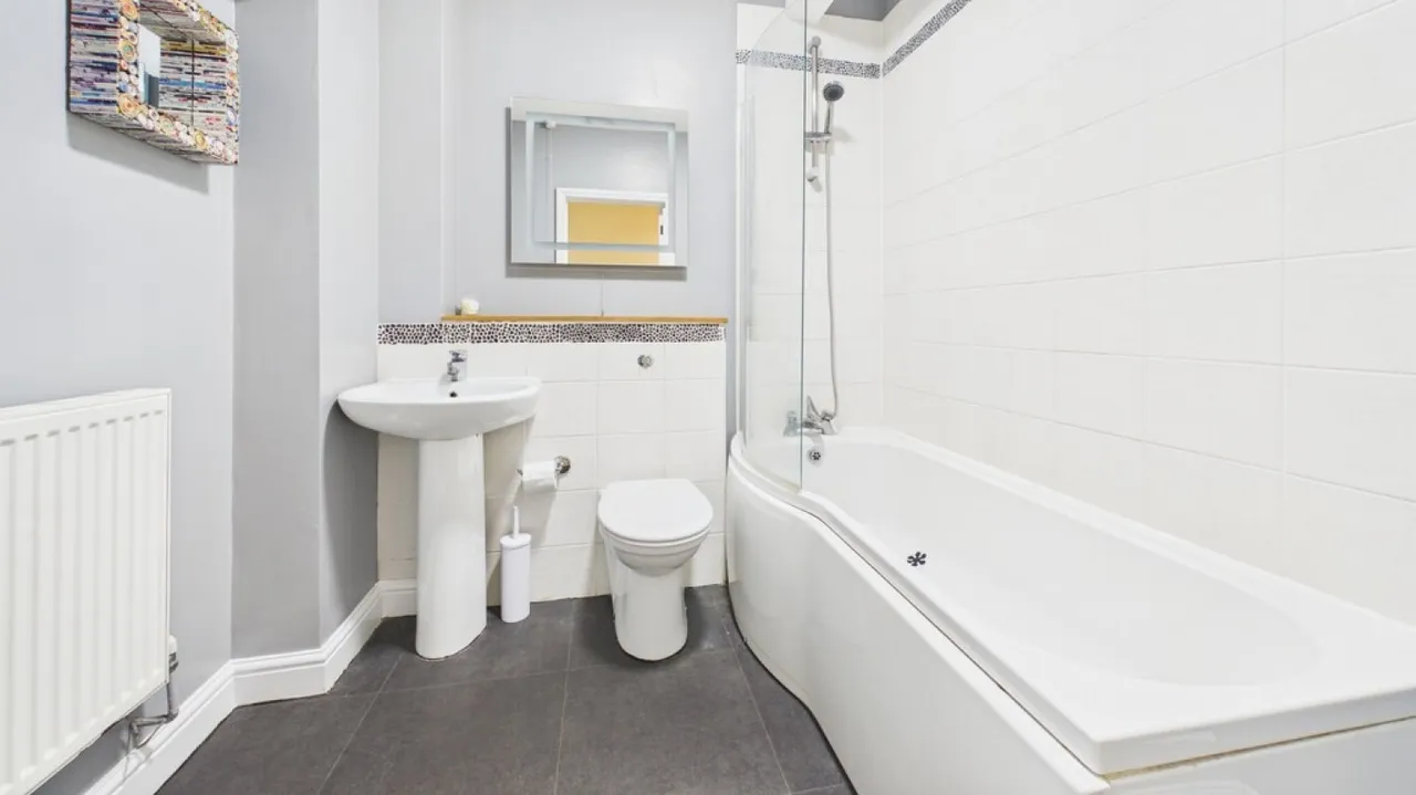 Bury St Edmunds, IP33, photo 7