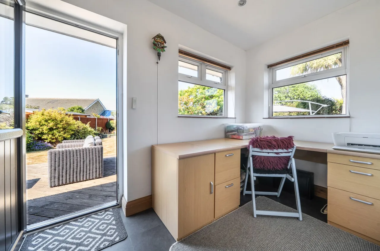Goodwood Avenue, Felpham, PO22, photo 10