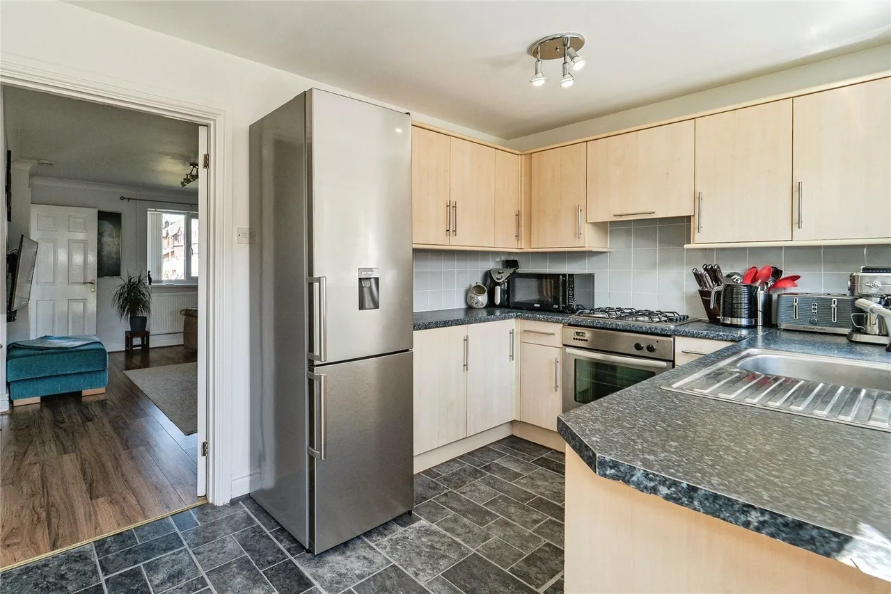 Tudor Gardens, Merlins Bridge, SA61, photo 6