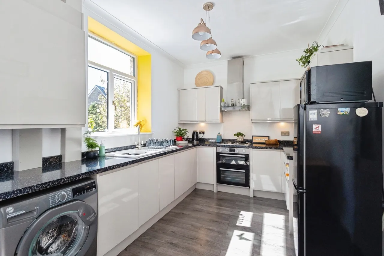 Micklehurst Road, ASHTON-UNDER-LYNE, Lancashire, OL5, photo 9
