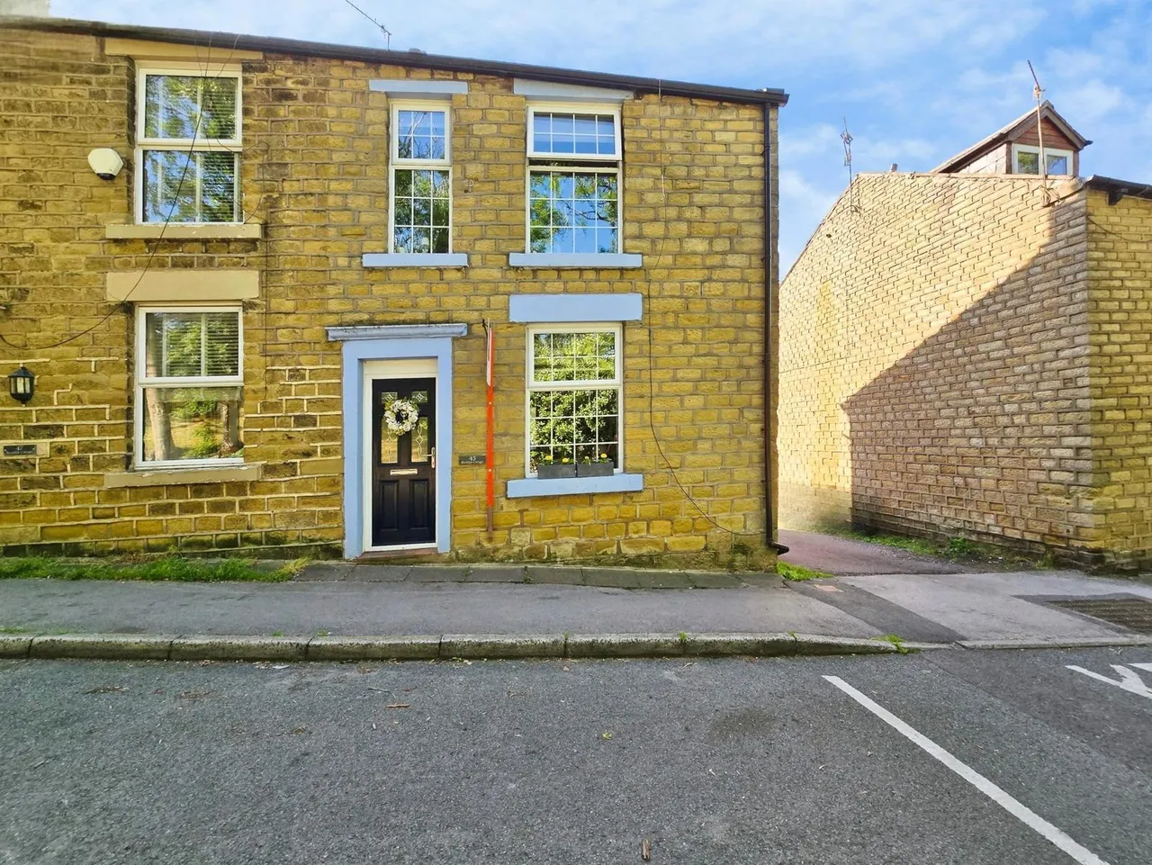 2 bed house for sale — Micklehurst Road, ASHTON-UNDER-LYNE, Lancashire, OL5