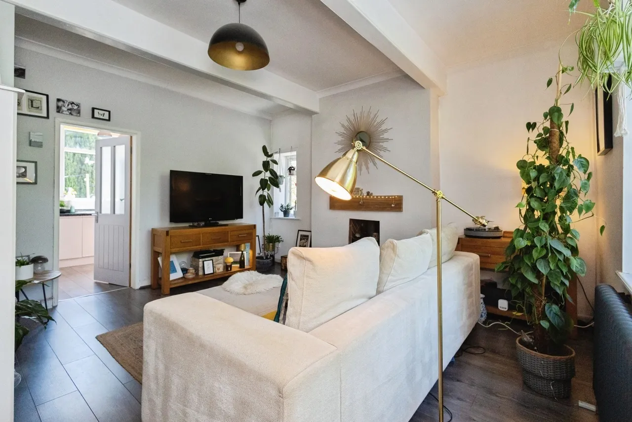 Micklehurst Road, ASHTON-UNDER-LYNE, Lancashire, OL5, photo 8