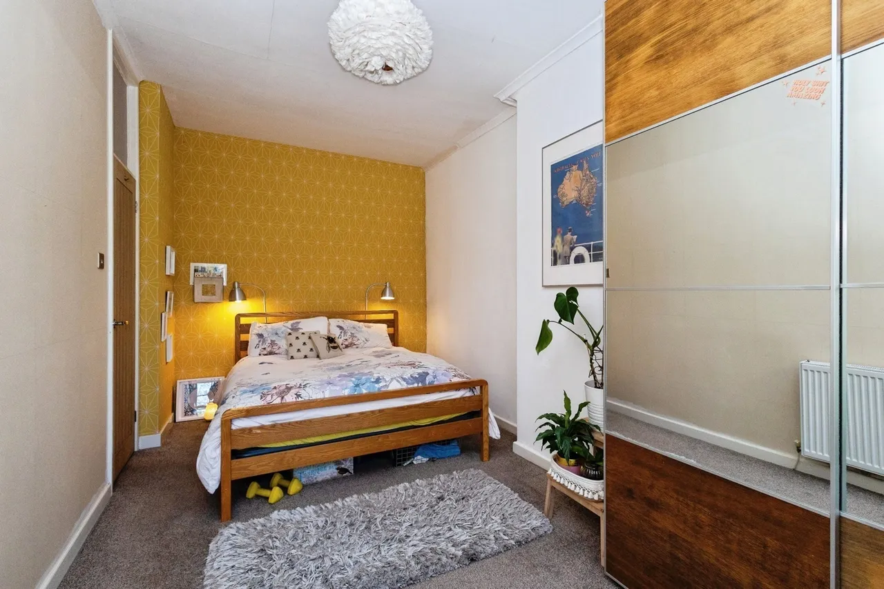 Micklehurst Road, ASHTON-UNDER-LYNE, Lancashire, OL5, photo 11