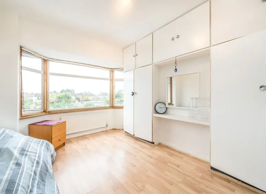Southland Way, Hounslow, TW3, photo 6