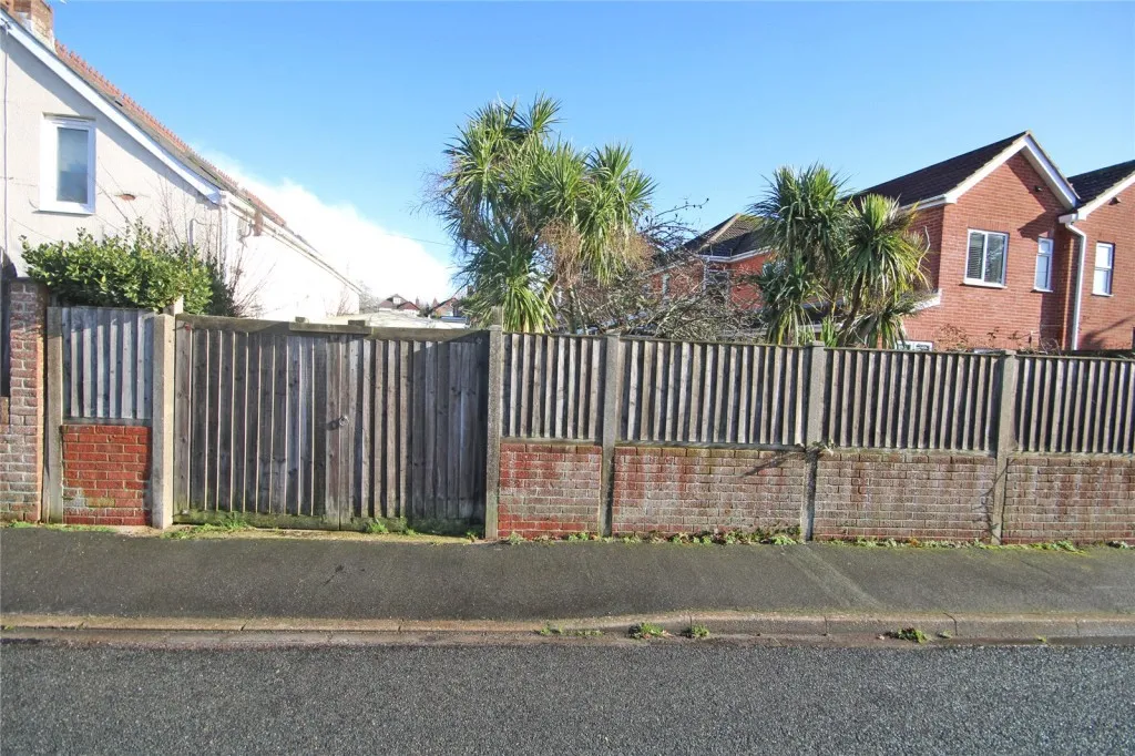 New Milton, Hampshire, photo 16