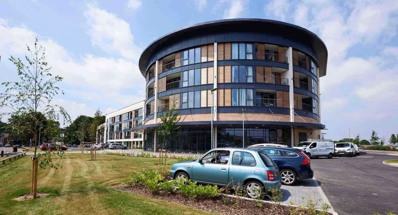 2 bed flat for sale — Church Street, Dunstable LU5 4FG