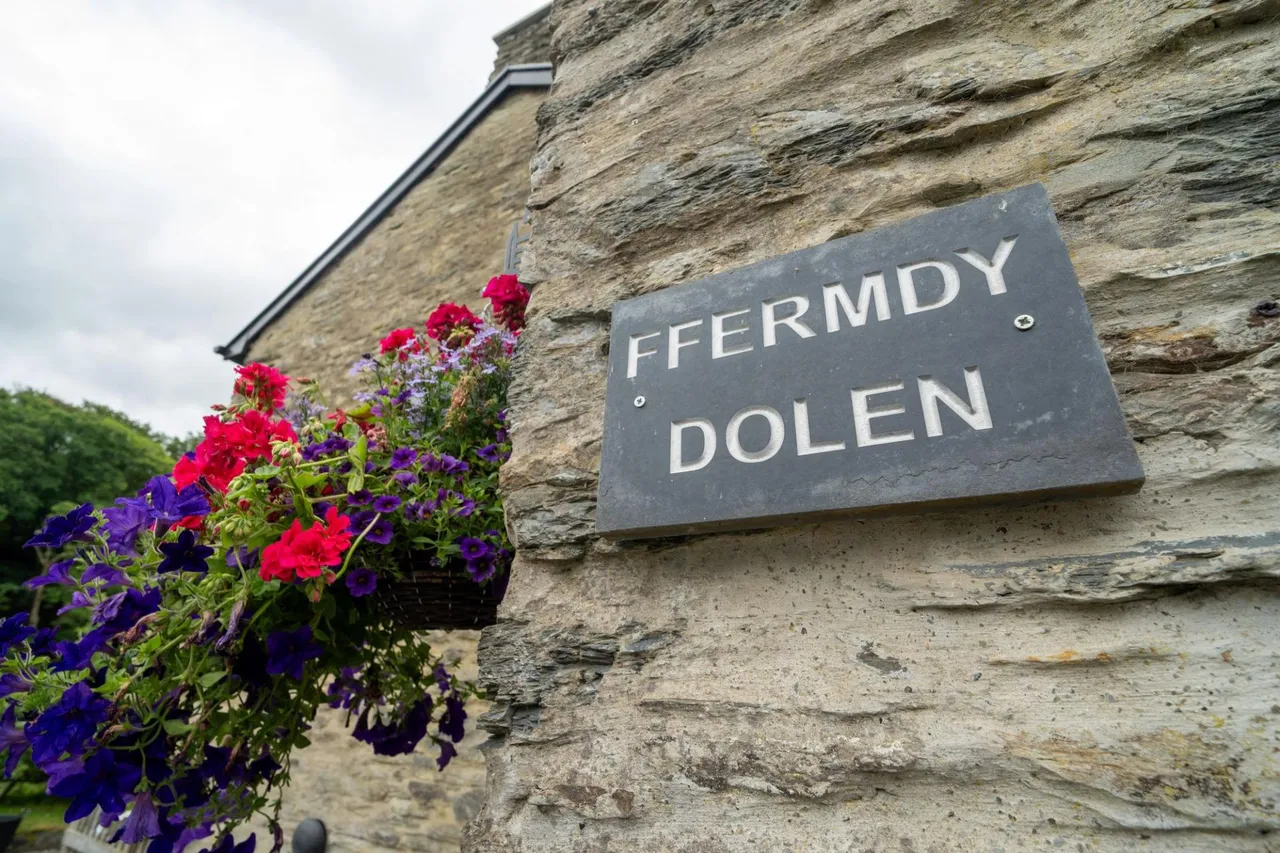 Dolen Farm, Glandyfi, SY20, photo 4