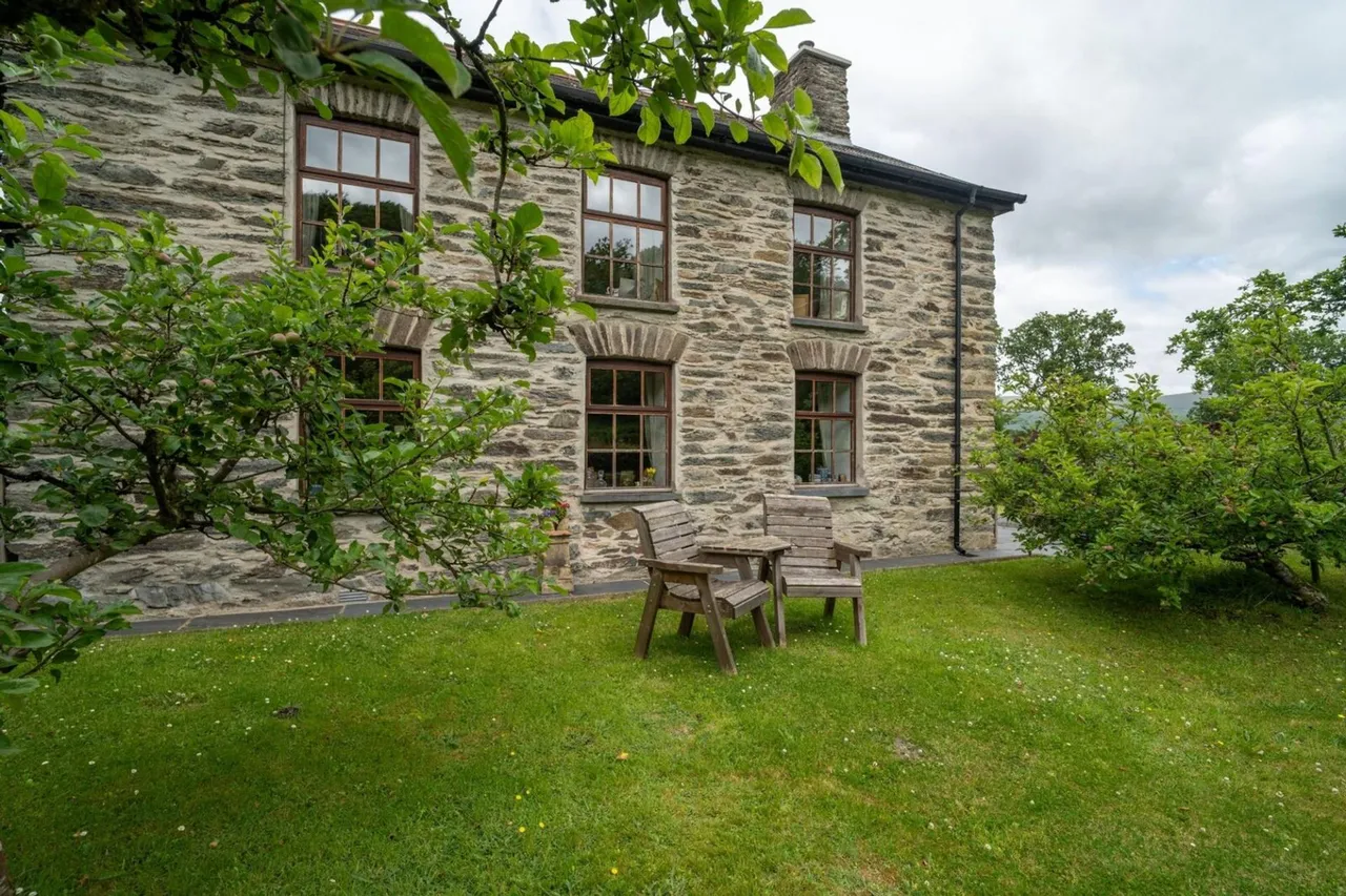 Dolen Farm, Glandyfi, SY20, photo 5