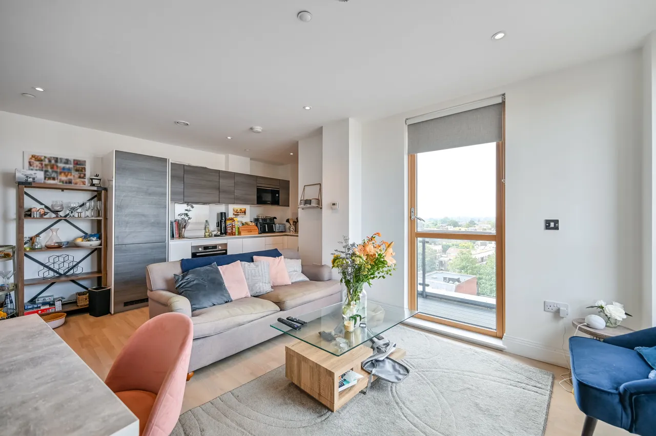 Flat 59, New Malden House, photo 3