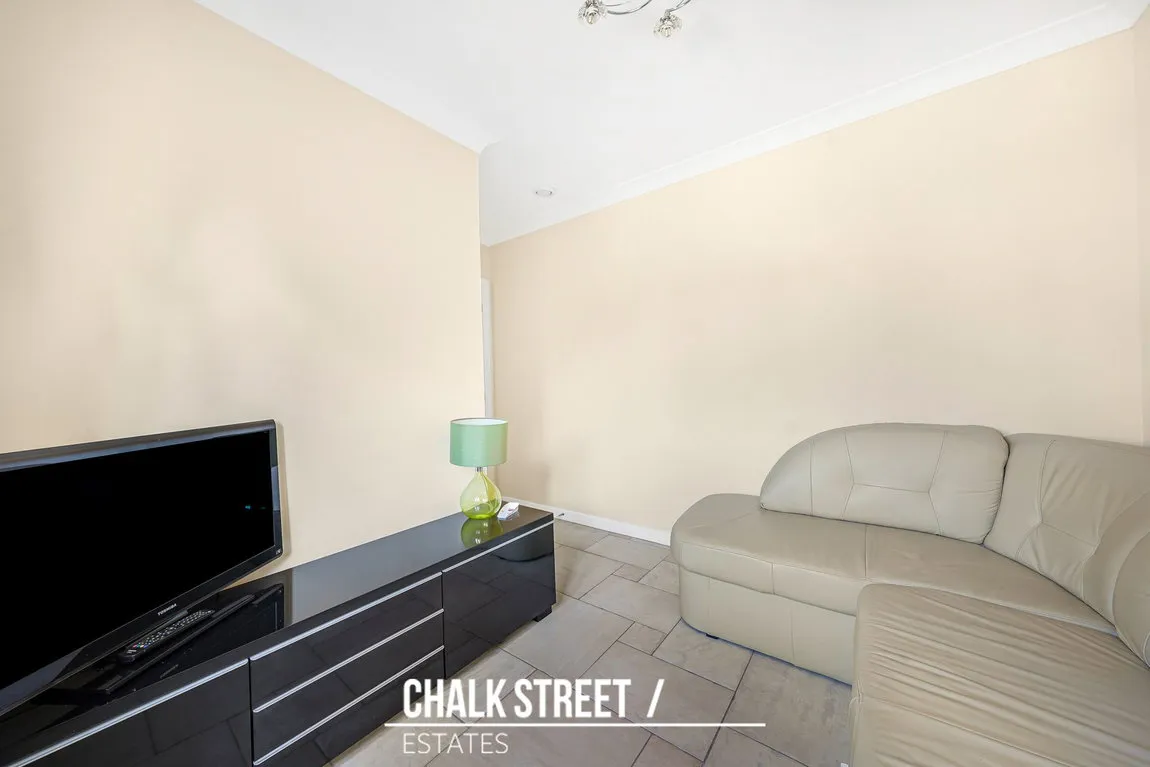 Elms Close, Hornchurch, RM11 1GN, photo 9