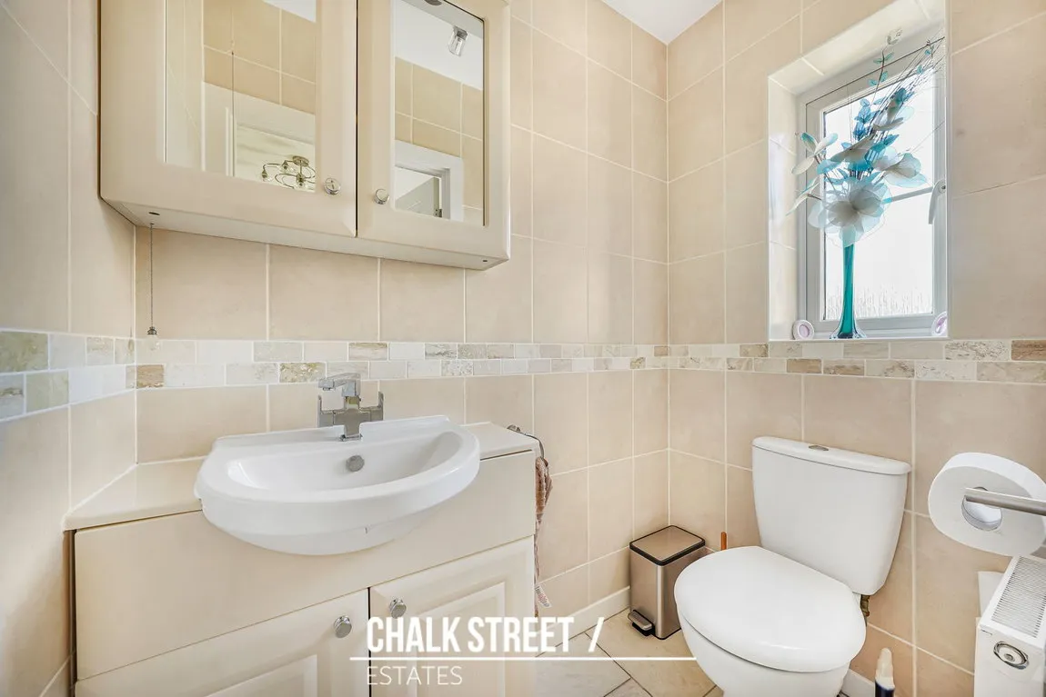 Elms Close, Hornchurch, RM11 1GN, photo 8