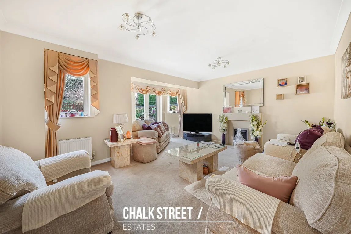 Elms Close, Hornchurch, RM11 1GN, photo 6