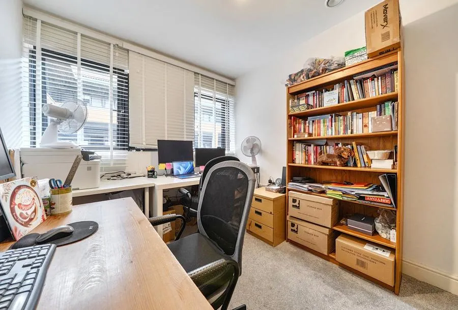 Whitchurch Lane, Bristol, BS14, photo 10
