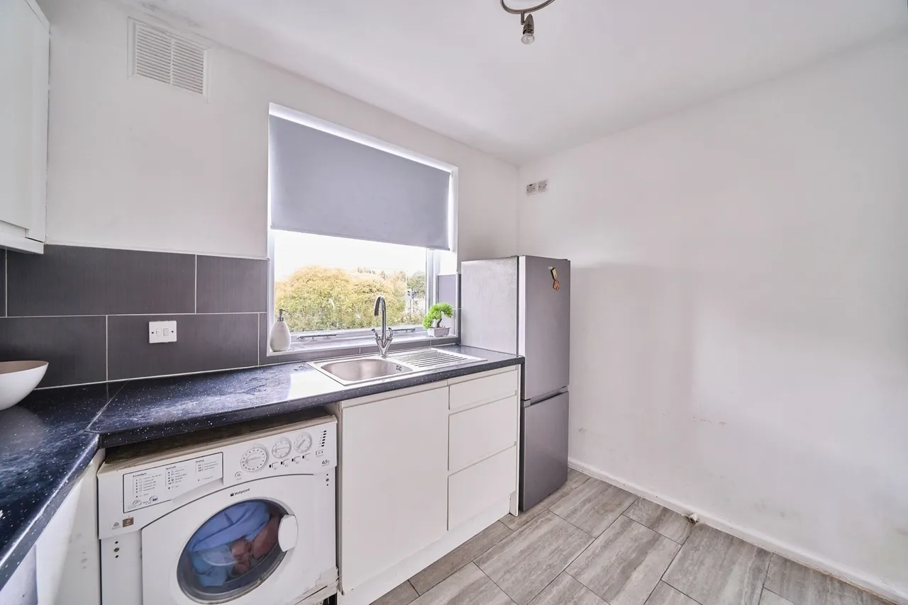 Grimsby Grove, LONDON, London, E16, photo 6