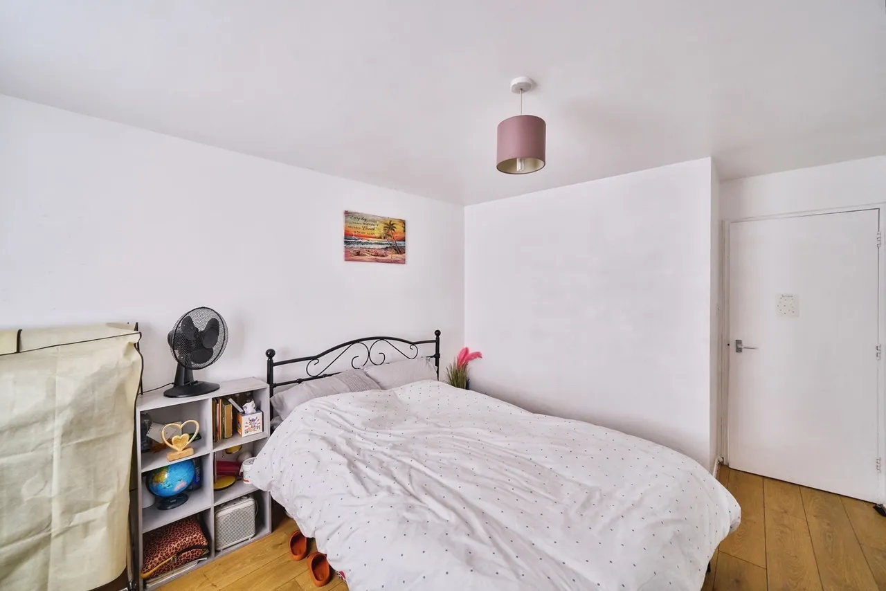 Grimsby Grove, LONDON, London, E16, photo 8