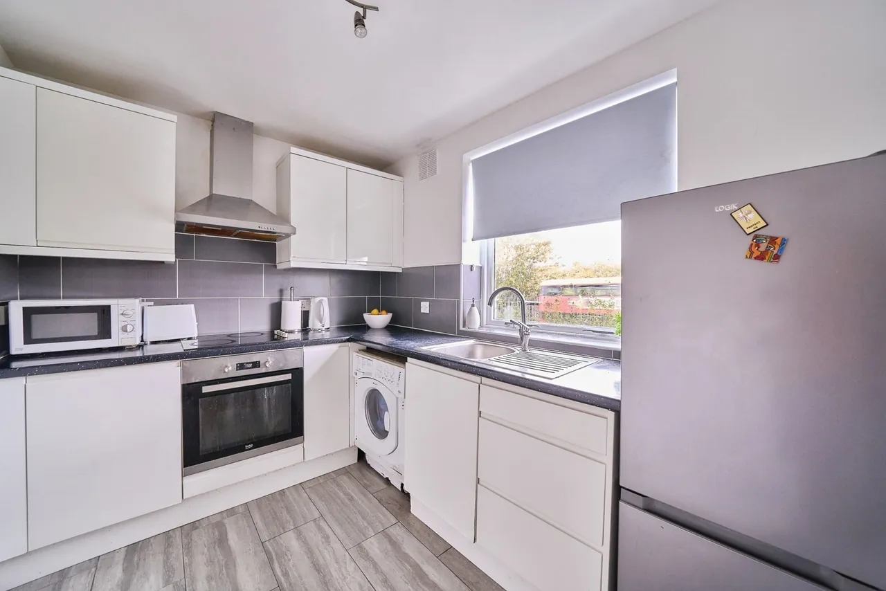Grimsby Grove, LONDON, London, E16, photo 5
