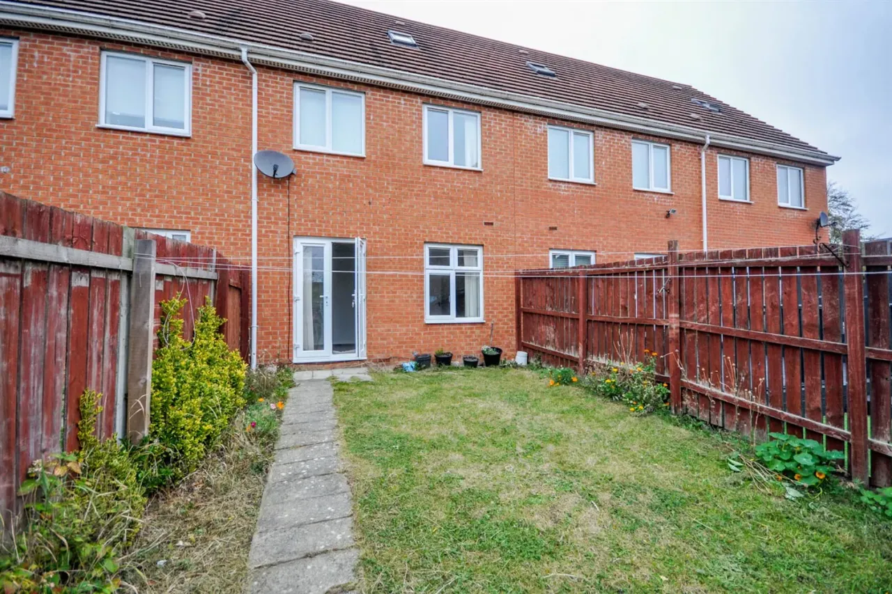 Dowding Lane, Newcastle Upon Tyne, NE3, photo 14