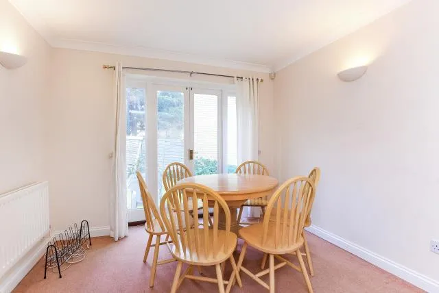 Acland Close, Headington, OX3, photo 4