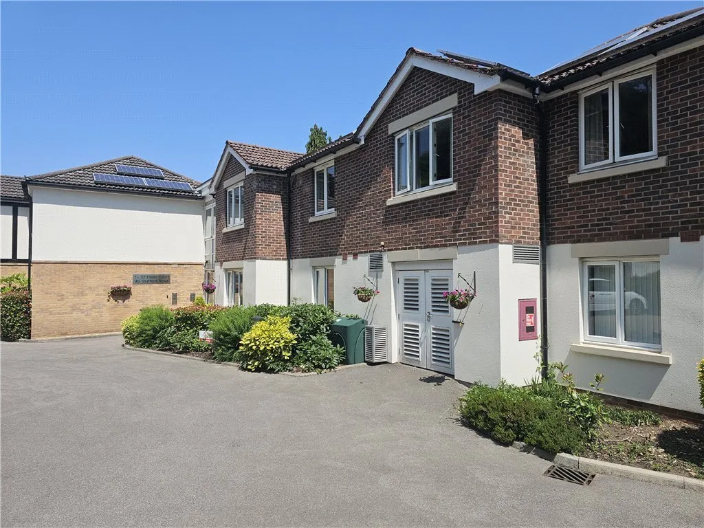 Dene Court, 40 Stafford Road, Caterham, Surrey, CR3, photo 15